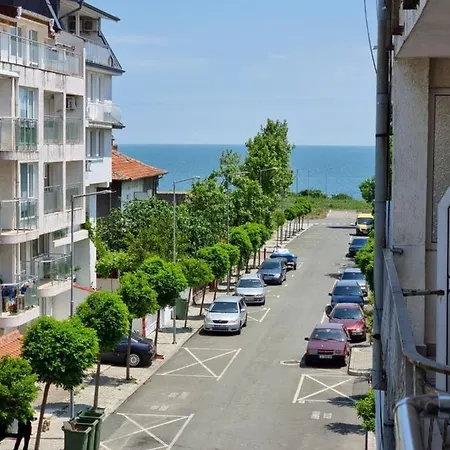 за гости мистрал Πανσιόν