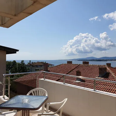 Πανσιόν за гости мистрал Πριμόρσκο