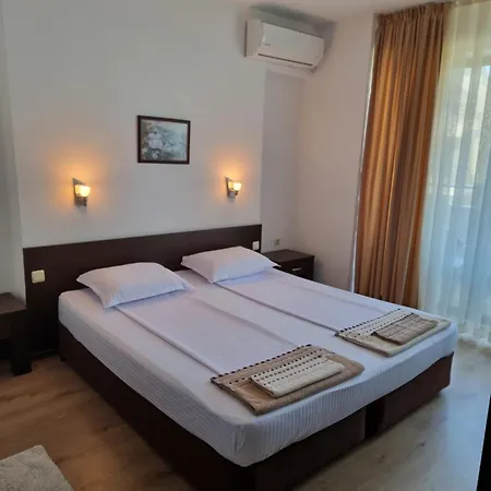 за гости мистрал Πριμόρσκο